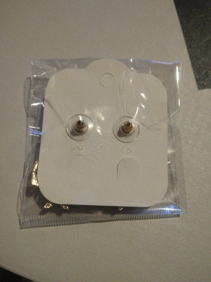 Boucle d'oreille - photo numéro 2