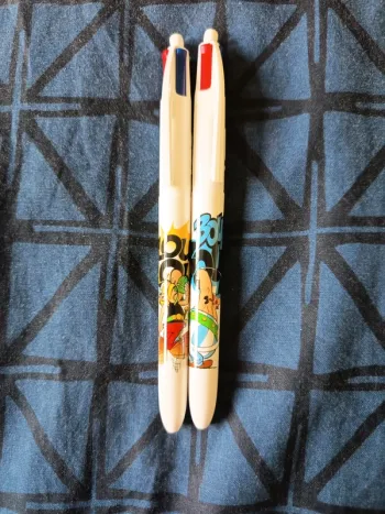 Stylos bic 4 couleurs Astérix et Obélix