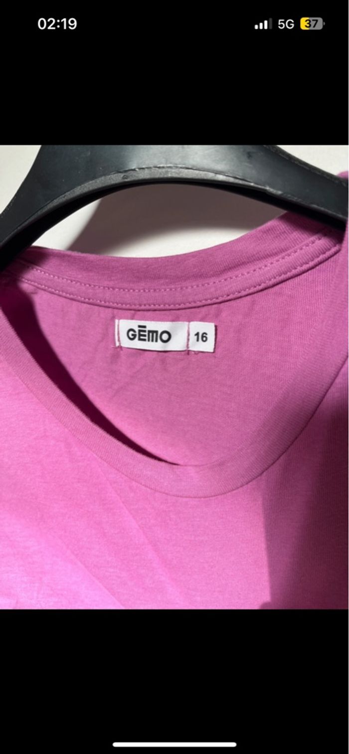 T-shirt court - photo numéro 4