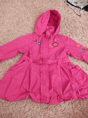 Coupe vent taille 2 ans