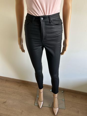 Pantalon enduit noir neuf Vero Moda taille XS (valeur 40€)