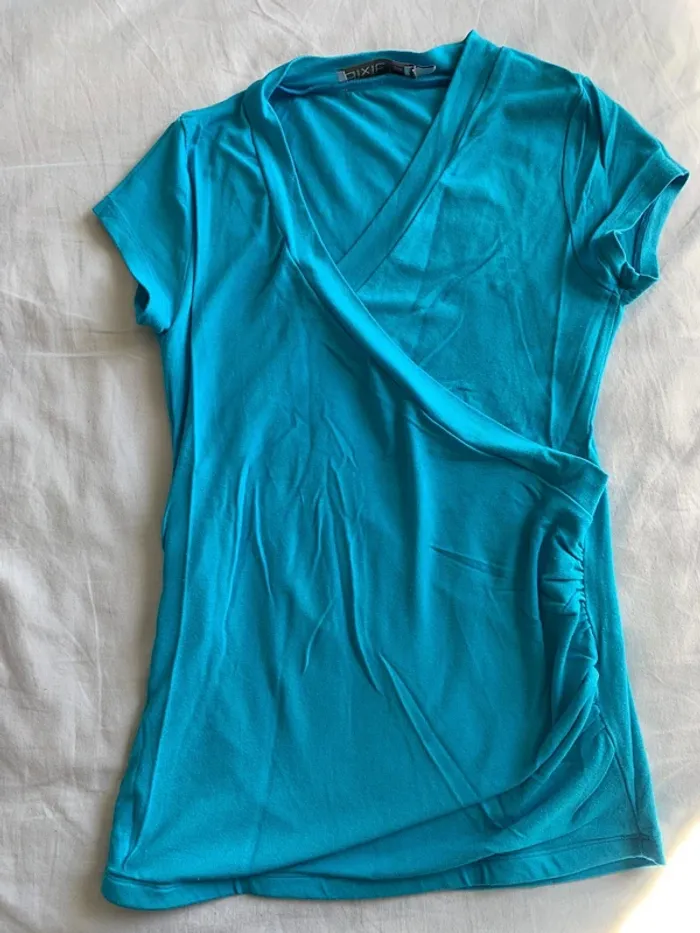 Tee shirt effet croisé