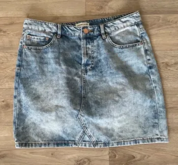 Cache-cache, minijupe en jean bleu, délavé, femme, taille 42