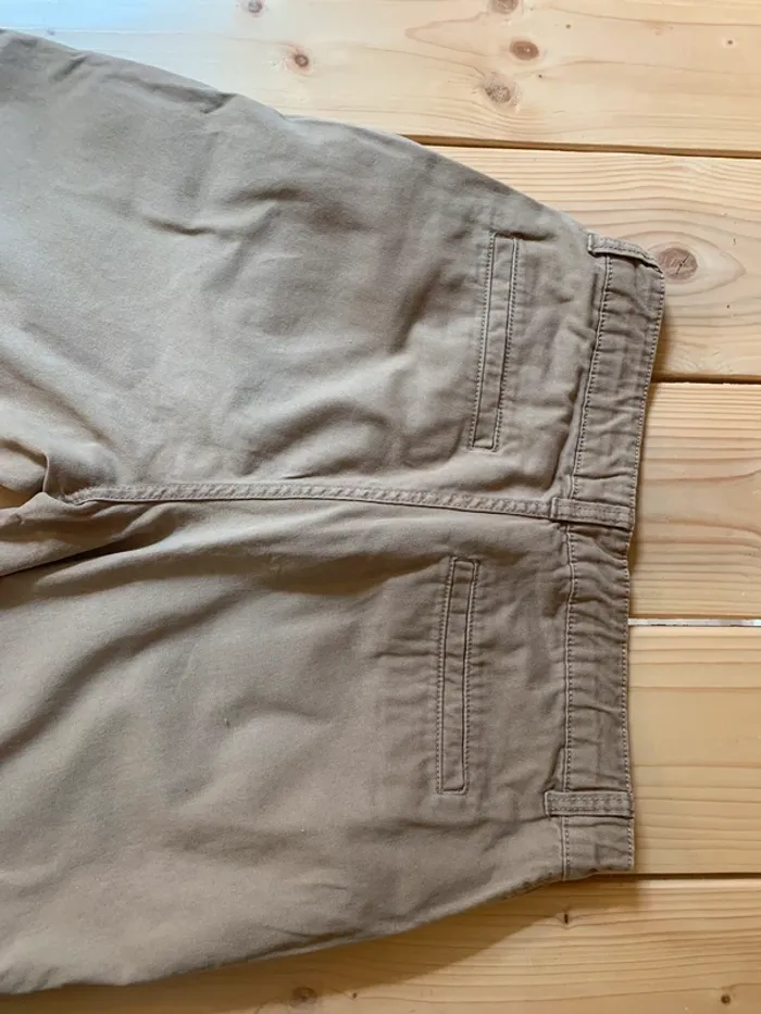 Short beige - photo numéro 2
