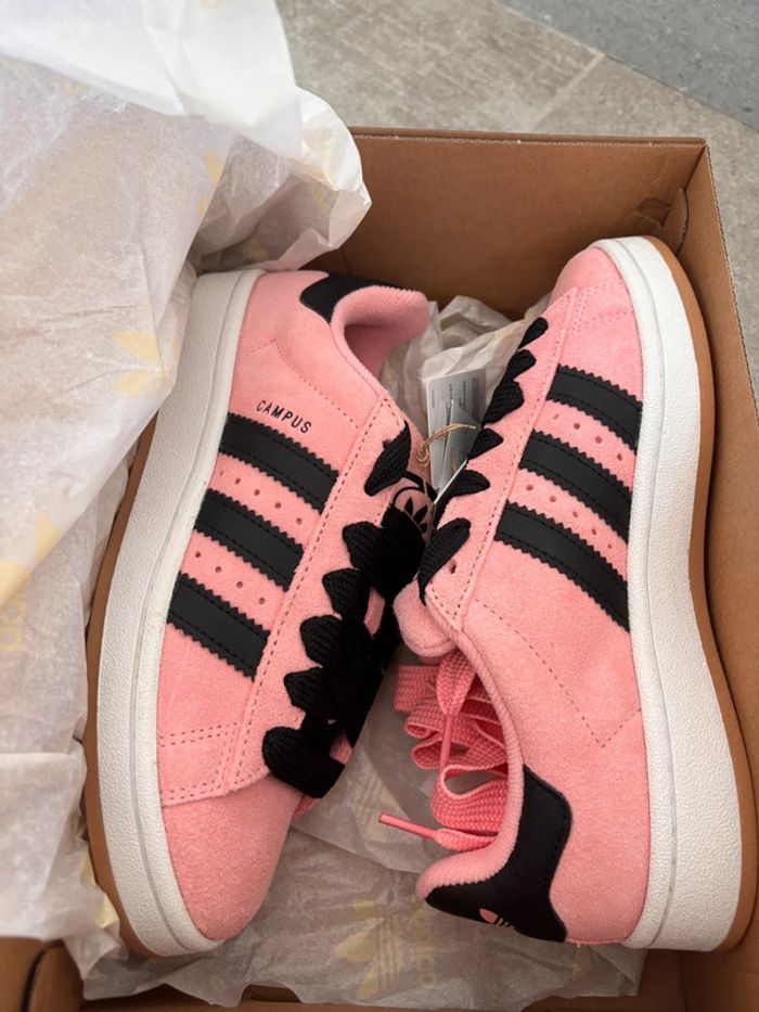 Adidas Campus 00s neuves Taille 38 2/3 - photo numéro 8