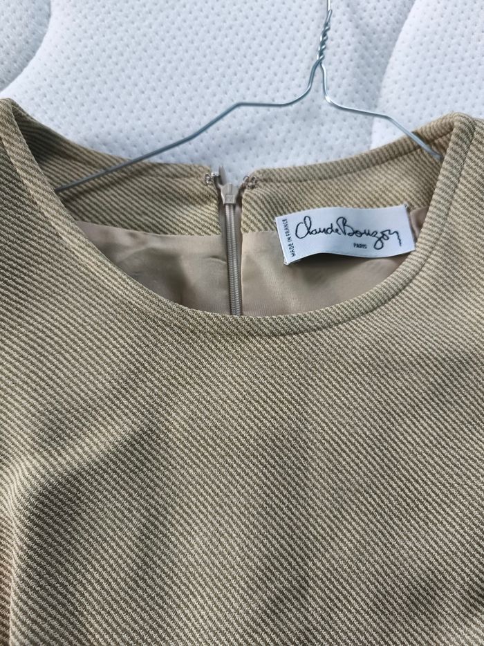 Robe beige - photo numéro 3