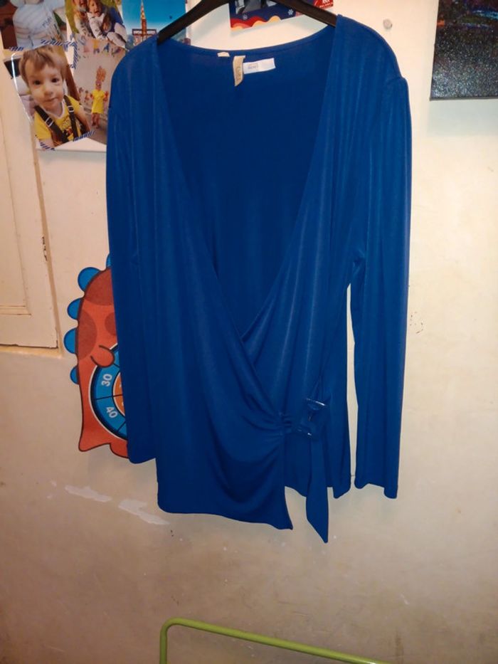 Haut effet cache cœur petite tâche 50/52 bodyflirt pas vinted go