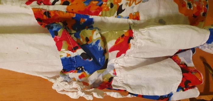 Tunique blanche fleurie - photo numéro 3