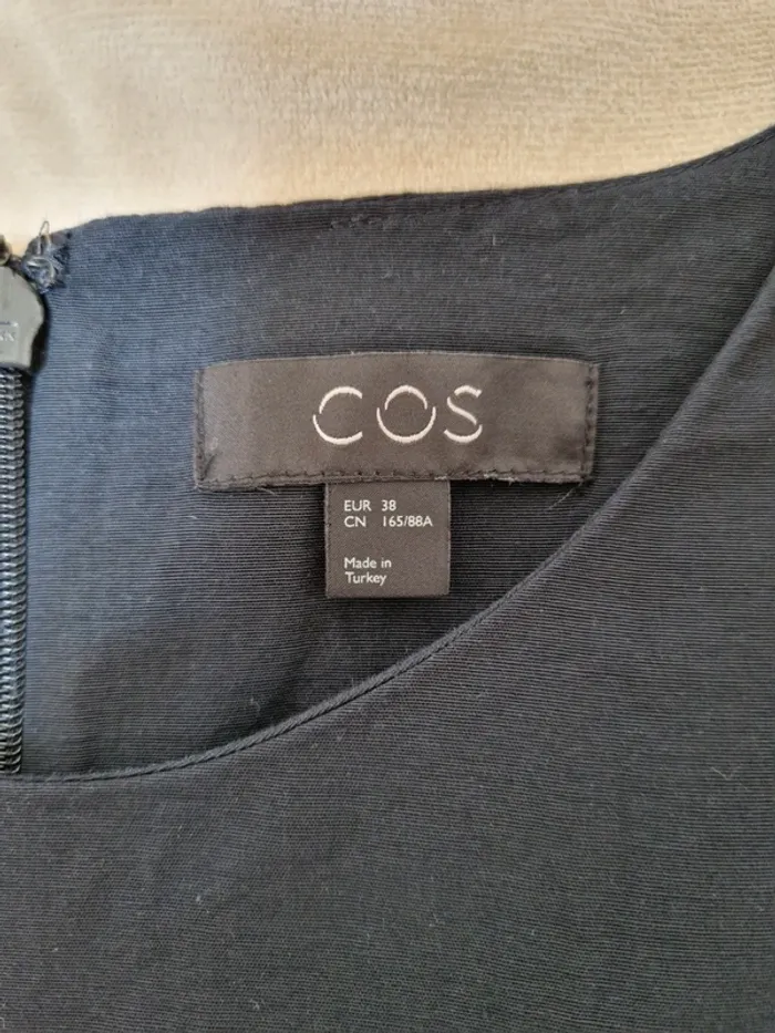Robe boule marque cos - photo numéro 6