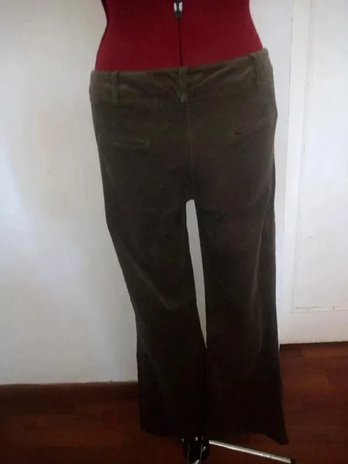 Pantalon velours marron - photo numéro 4