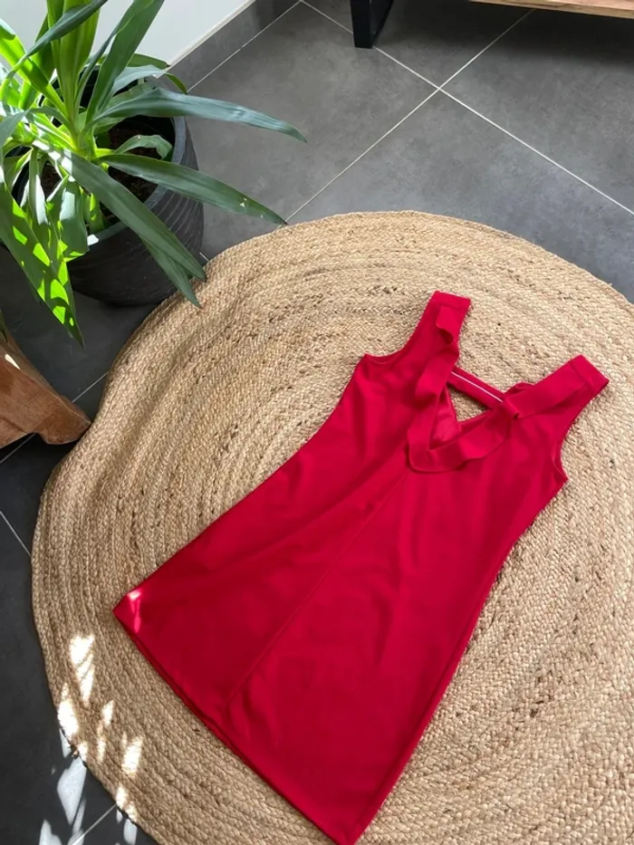 Robe droite rouge - photo numéro 3