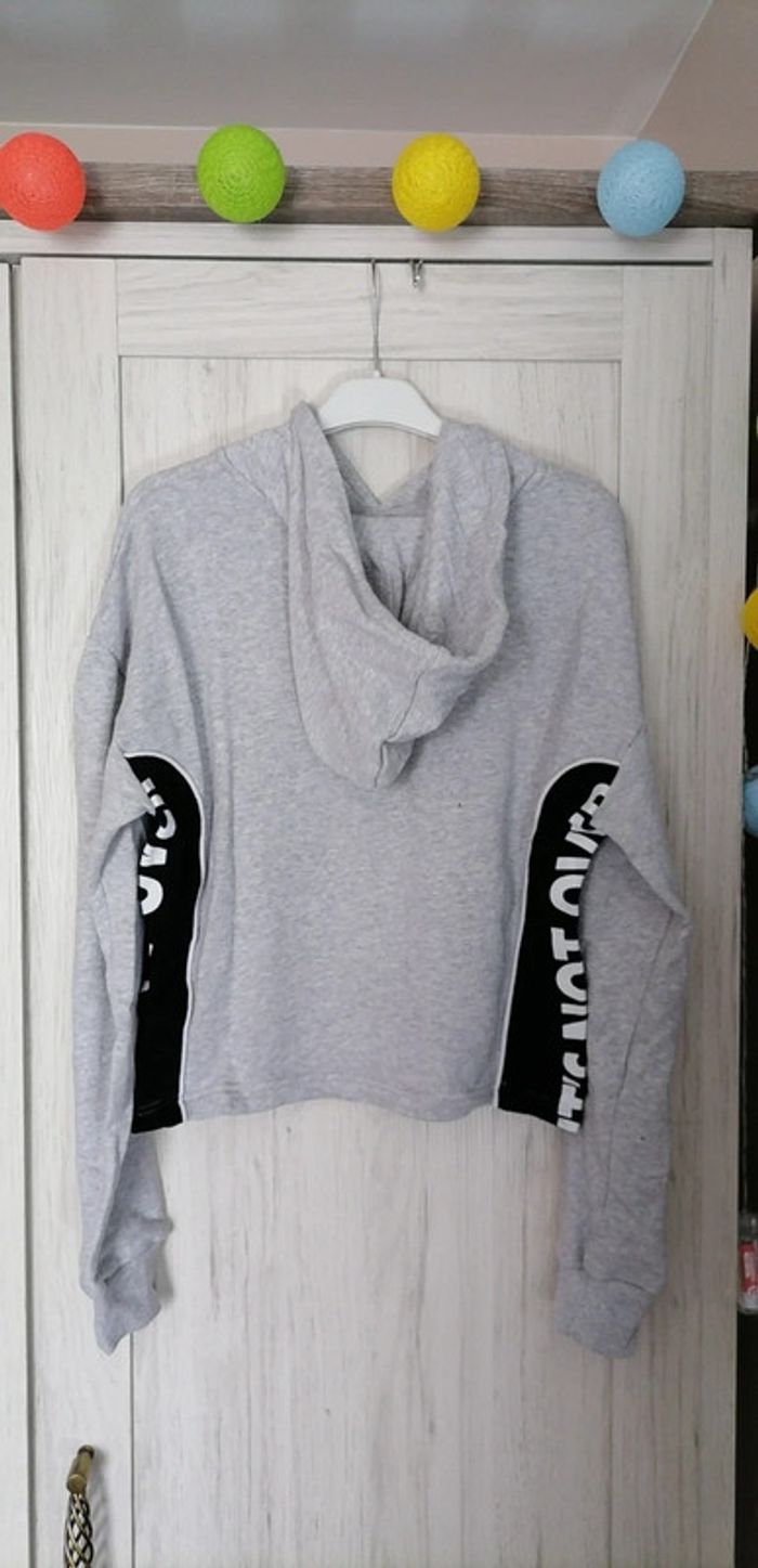 Sweat kiabi, taille XS - photo numéro 2