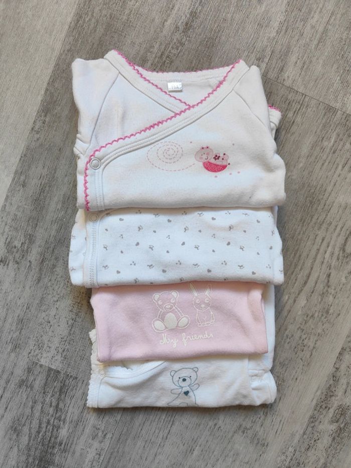 Lot bodies fille ml 1mois 🍼 - photo numéro 2