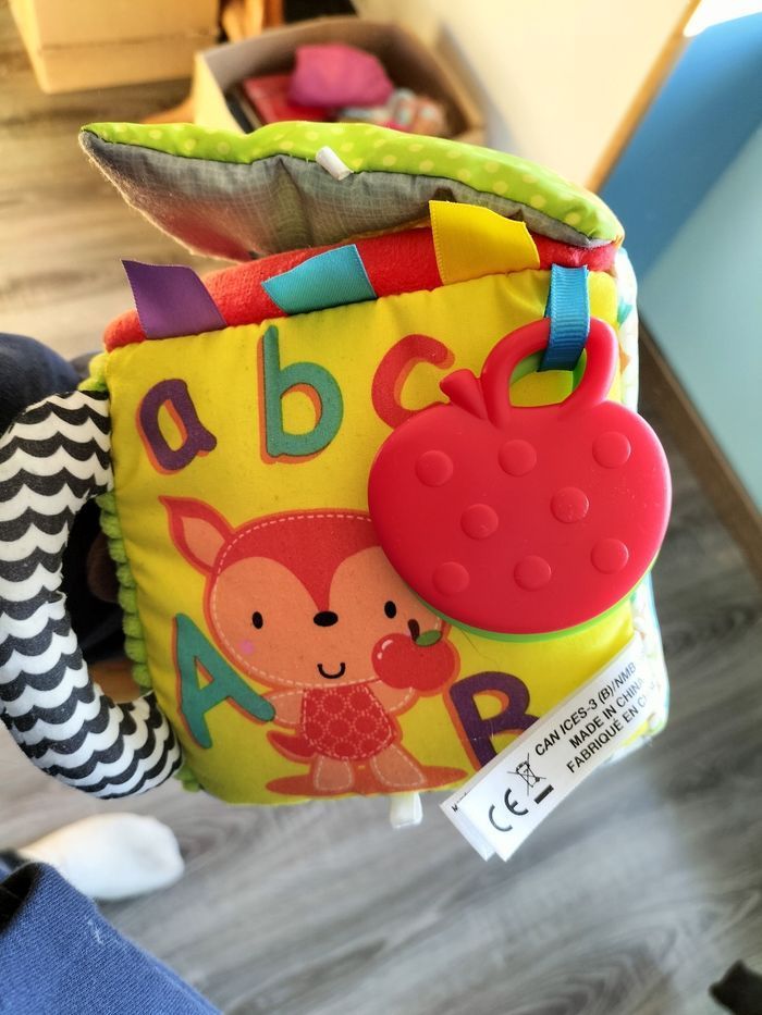 Cube interactif VTech - photo numéro 4