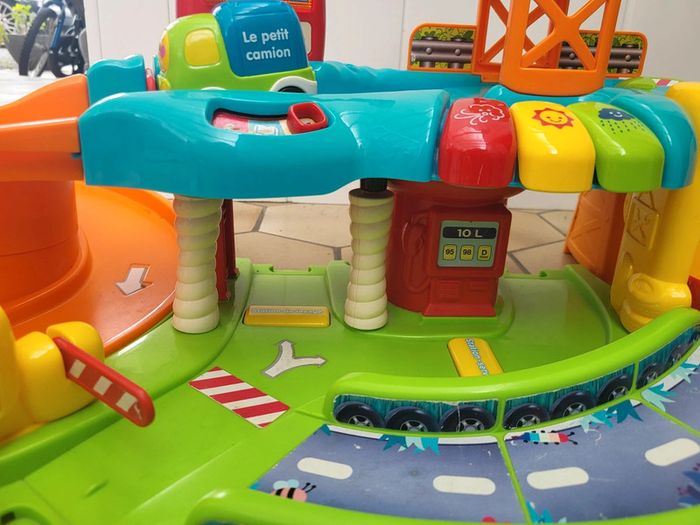 Circuit avec 1 voiture - photo numéro 5