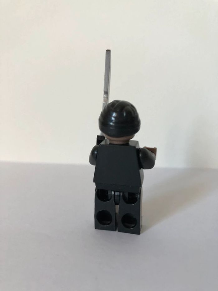 Figurine type lego Salah dans la dernière croisade. Indiana Jones - photo numéro 3