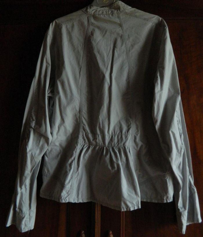 Veste légère T 4 "TOO K bis" - photo numéro 2