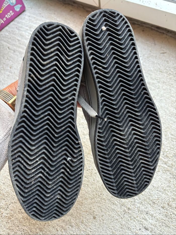 Chaussures garçon 36 - photo numéro 3