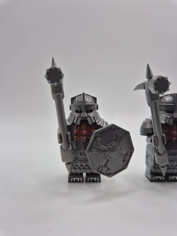 Figurines type lego 2 guerriers nains seigneur des anneaux / hobbit - photo numéro 3