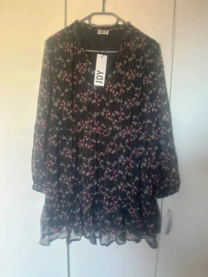 Robe fleuri JDY taille 36