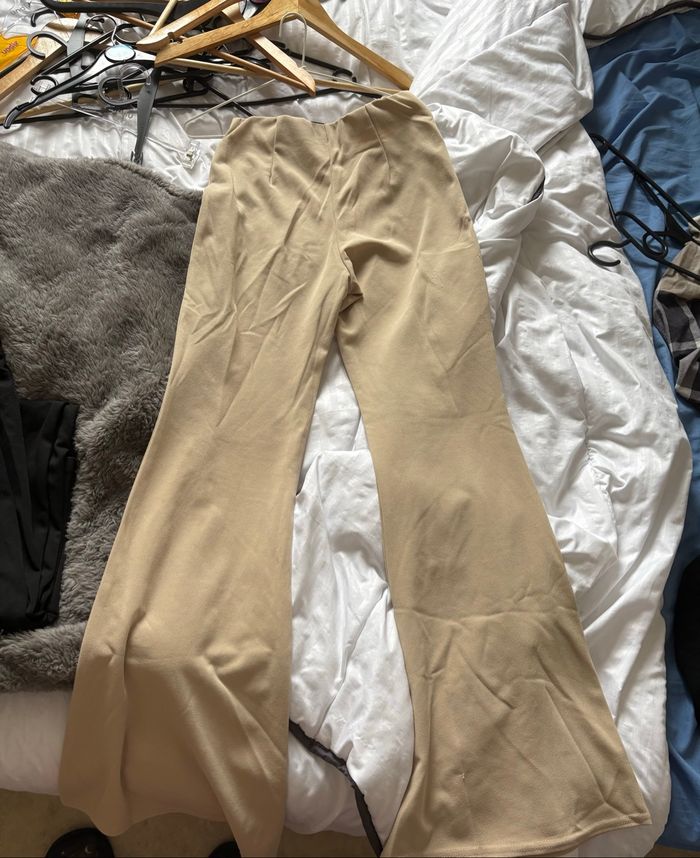 Pantalon patte d’éléphant - photo numéro 2