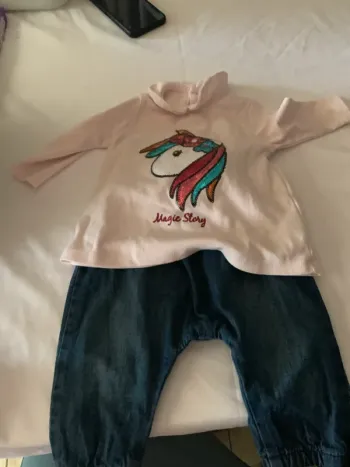 Look 6 mois ensemble t shirt pantalon