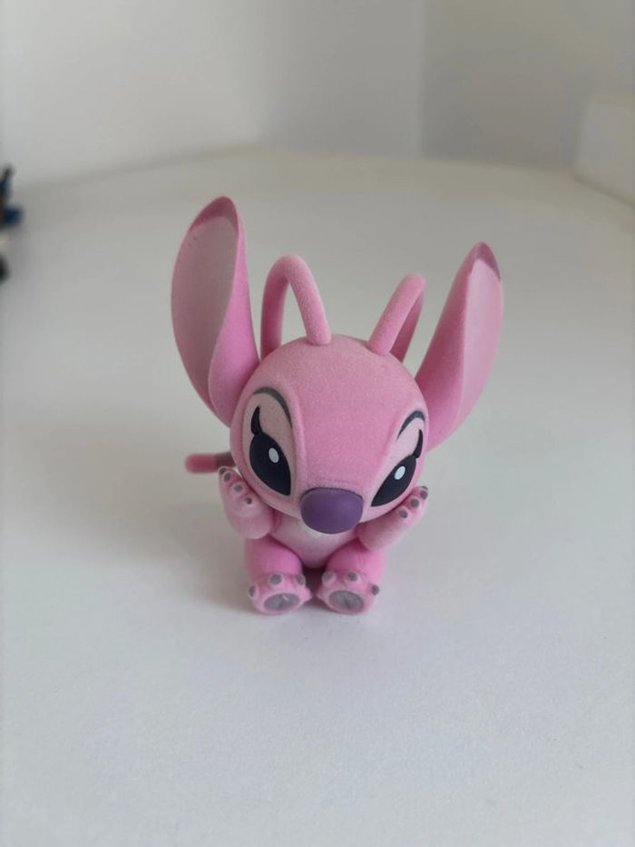 Figurine stitch angel fluffy puffy