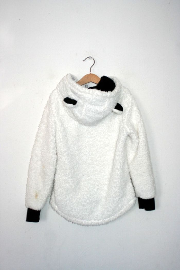 Gilet à capuche pilou pilou C&A taille 134/140 (9/10 ans) - photo numéro 4