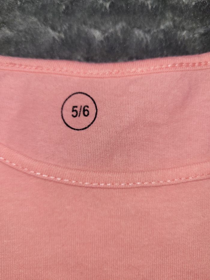 T-shirt à manches courtes taille 5 ans - photo numéro 3