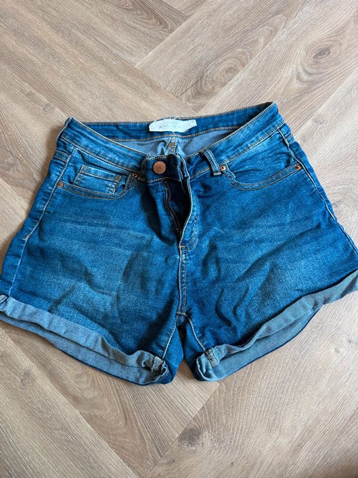Short jean