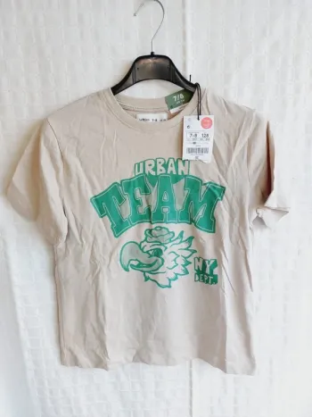 Tee-shirt 7 / 8 ans Lefties