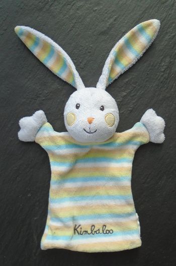 Joli doudou marionnette lapin