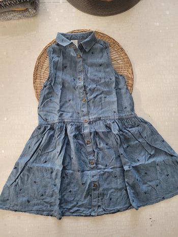 Robe sans manches