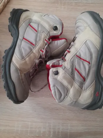 Chaussures de randonnée 42