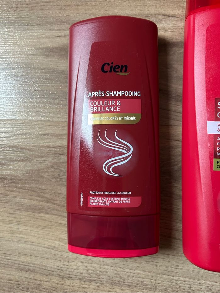 Lot de Shampooing et Après-shampooing Neufs Cien - photo numéro 2