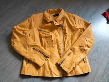 vest simili cuir