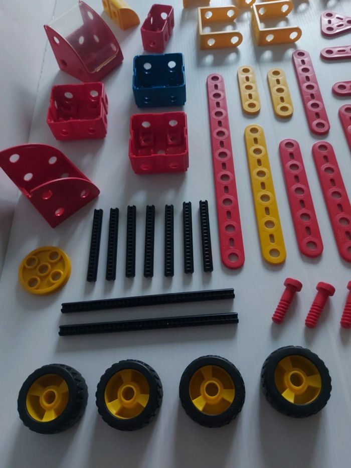 Jeu de construction Meccano en plastique pour les plus jeunes - photo numéro 3