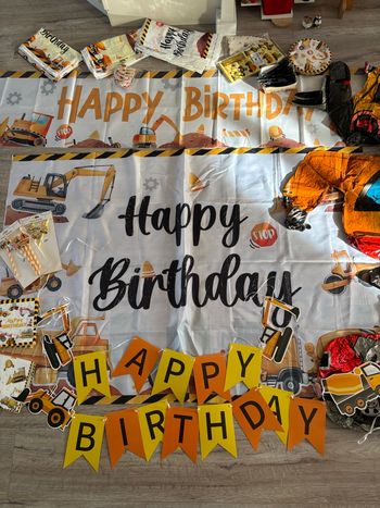 Lot décoration anniversaire enfant chantier