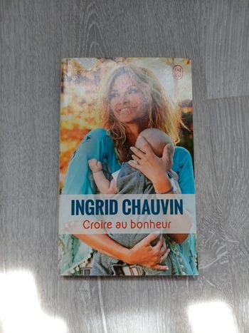 Livre Ingrid chauvin croire au bonheur