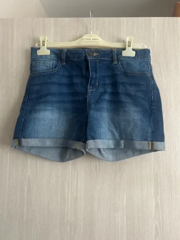 Short en jean taille 40