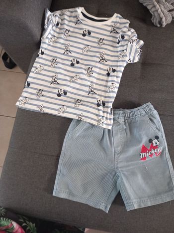 Ensemble mickey 8 ans