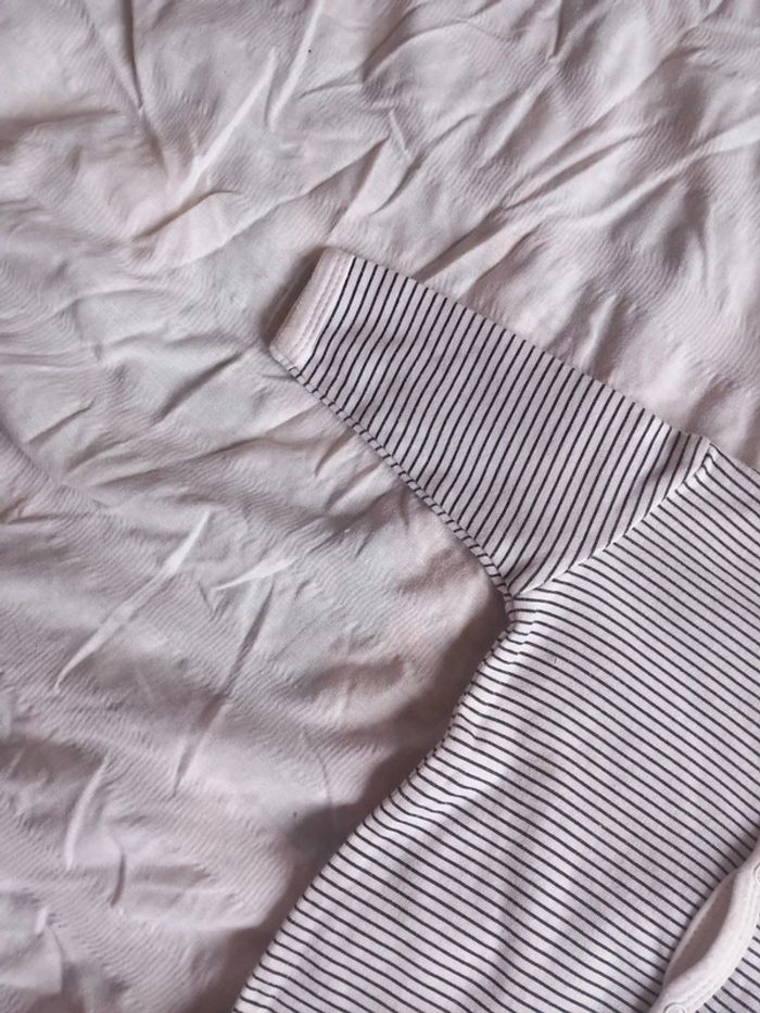 Pyjama fin - photo numéro 3