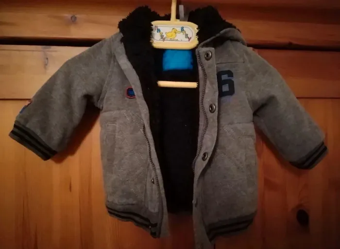 Manteau chaud 6 mois - photo numéro 3
