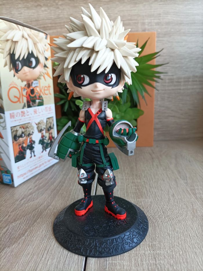 Figurine Katsuki Bakugo Banpresto Qposket My Hero Academia - photo numéro 2