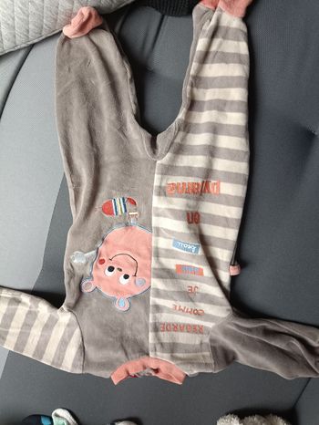 Pyjamas une pièce