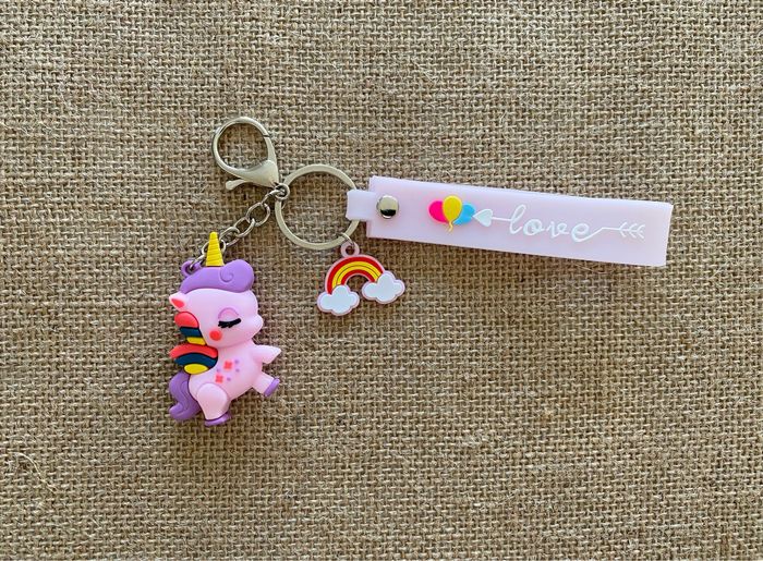 Porte clé Licorne rose mauve love
