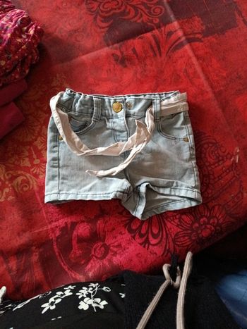 Short en jean 18 mois
