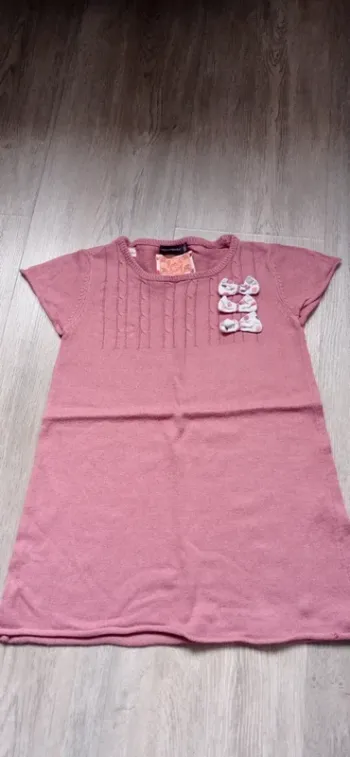 Robe 👗 Sergent Major
Taille 4 ans mais idéale 3 ans 
Le bout de la robe est arraché