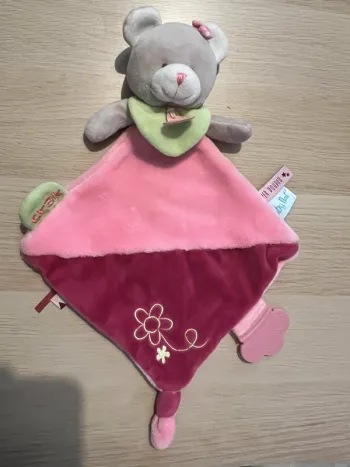 Tiwipi ours doudou plat