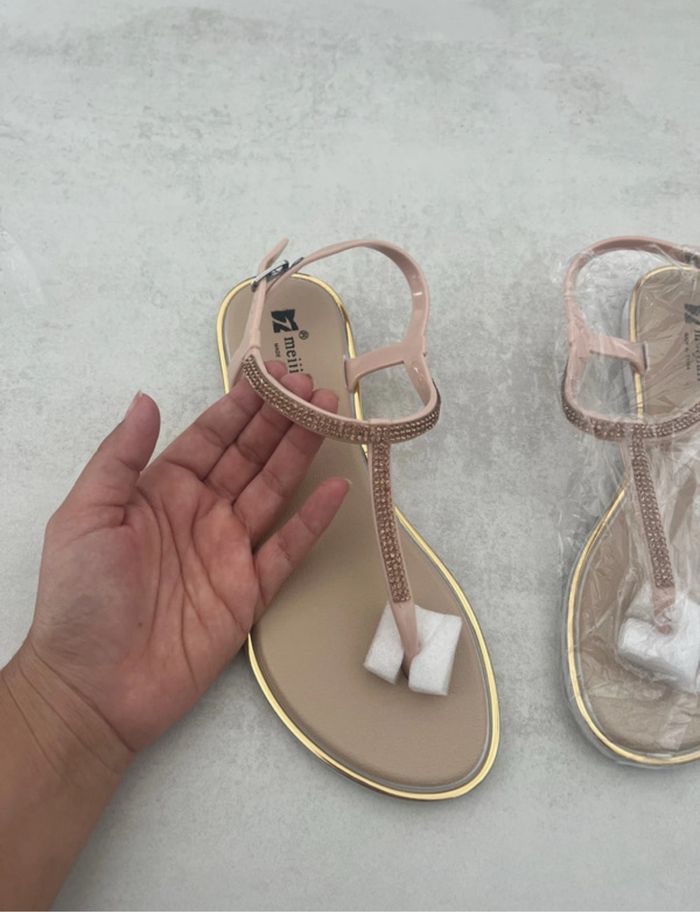 Sandales rose gold et blanches Shein - photo numéro 4